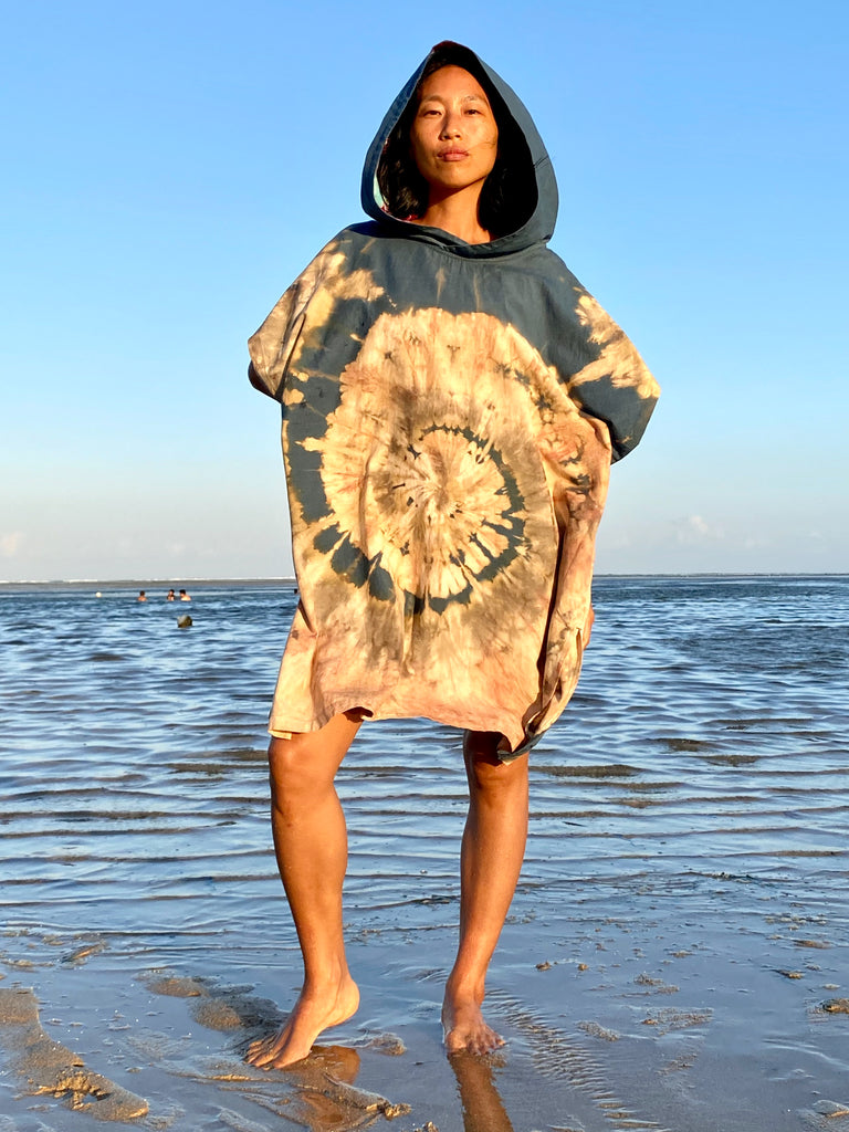 Mola Plant Dyed Handwoven Hooded Poncho | Ocean Swirl